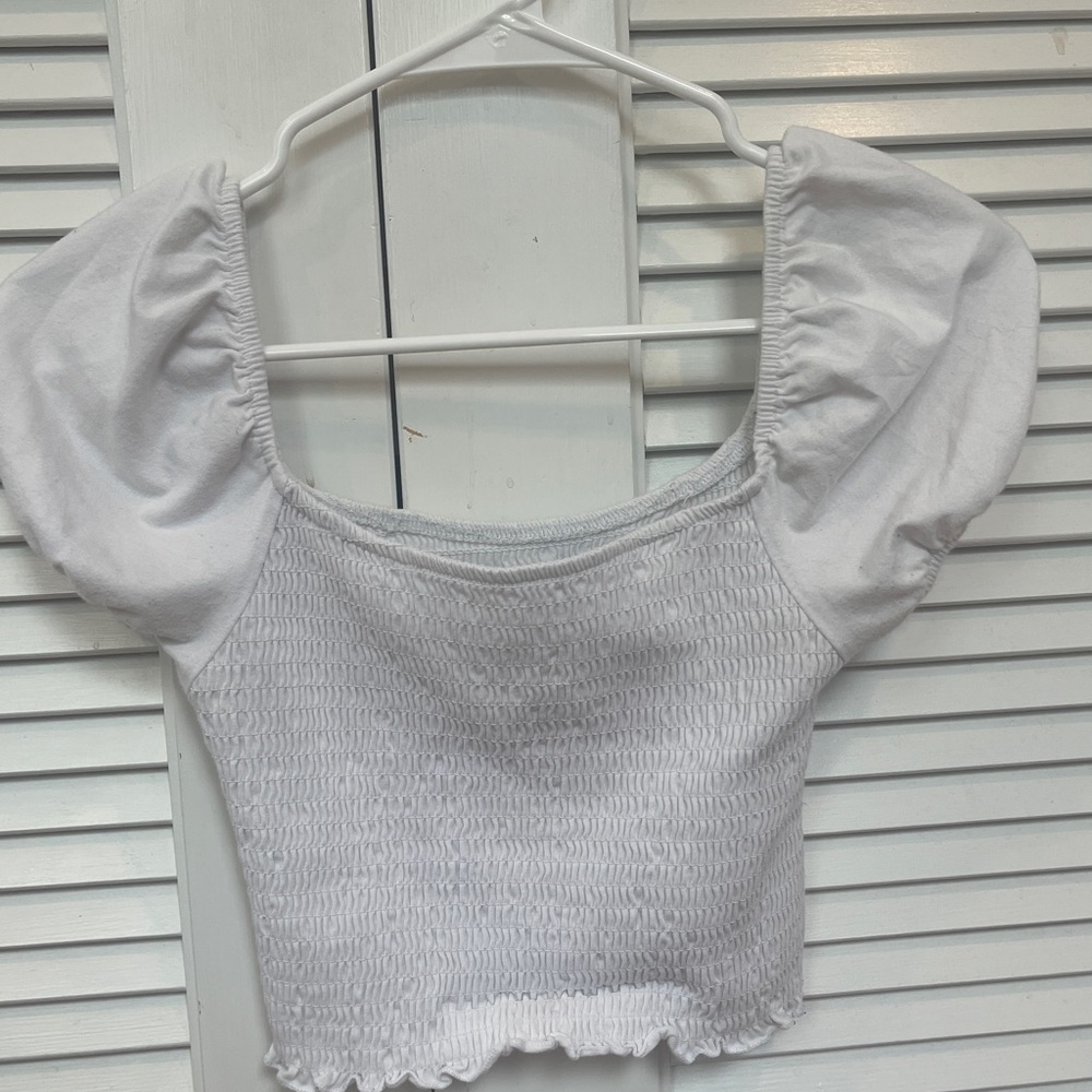 hollister white top